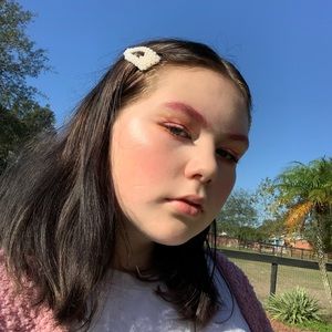 Meet your Posher, Hilde